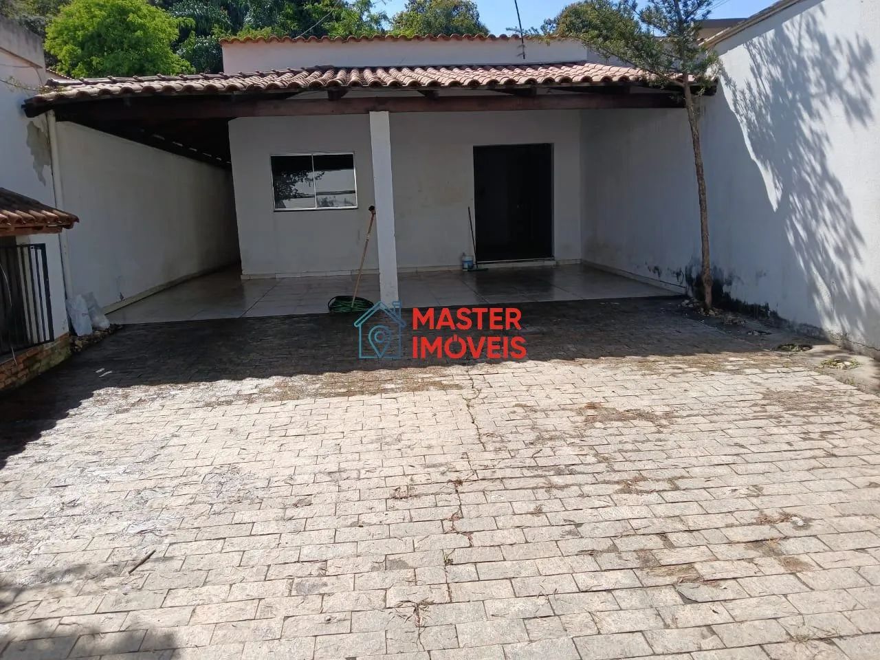 CASA DE 3 QUARTOS E 5 VAGAS A VENDA - Foto 5