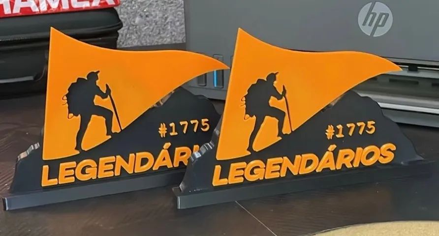 Placa decorativa Legendários