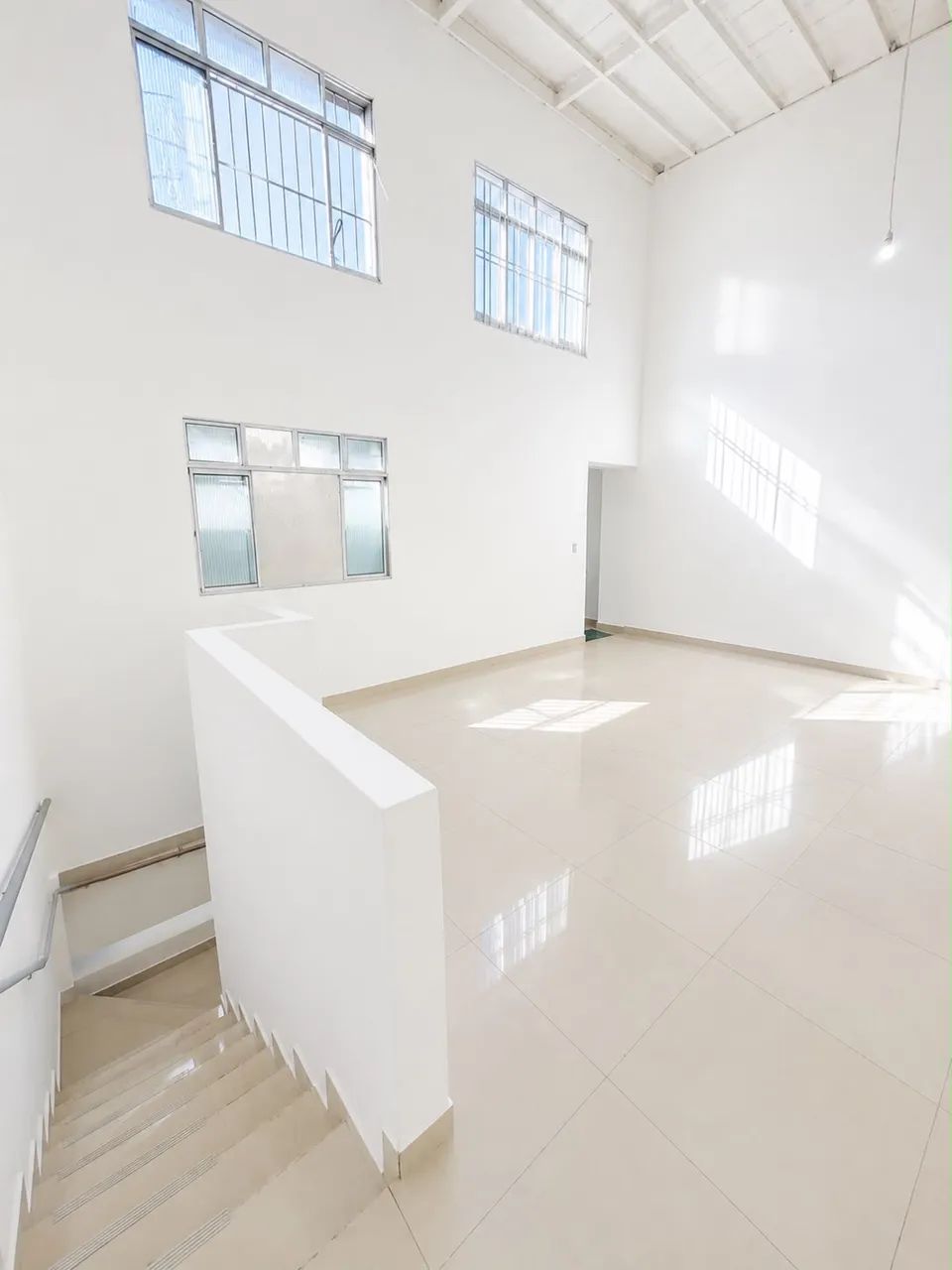 ALUGA-SE PONTO COMERCIAL - EXCELENTE LOCALIZAÇÃO  - Foto 5