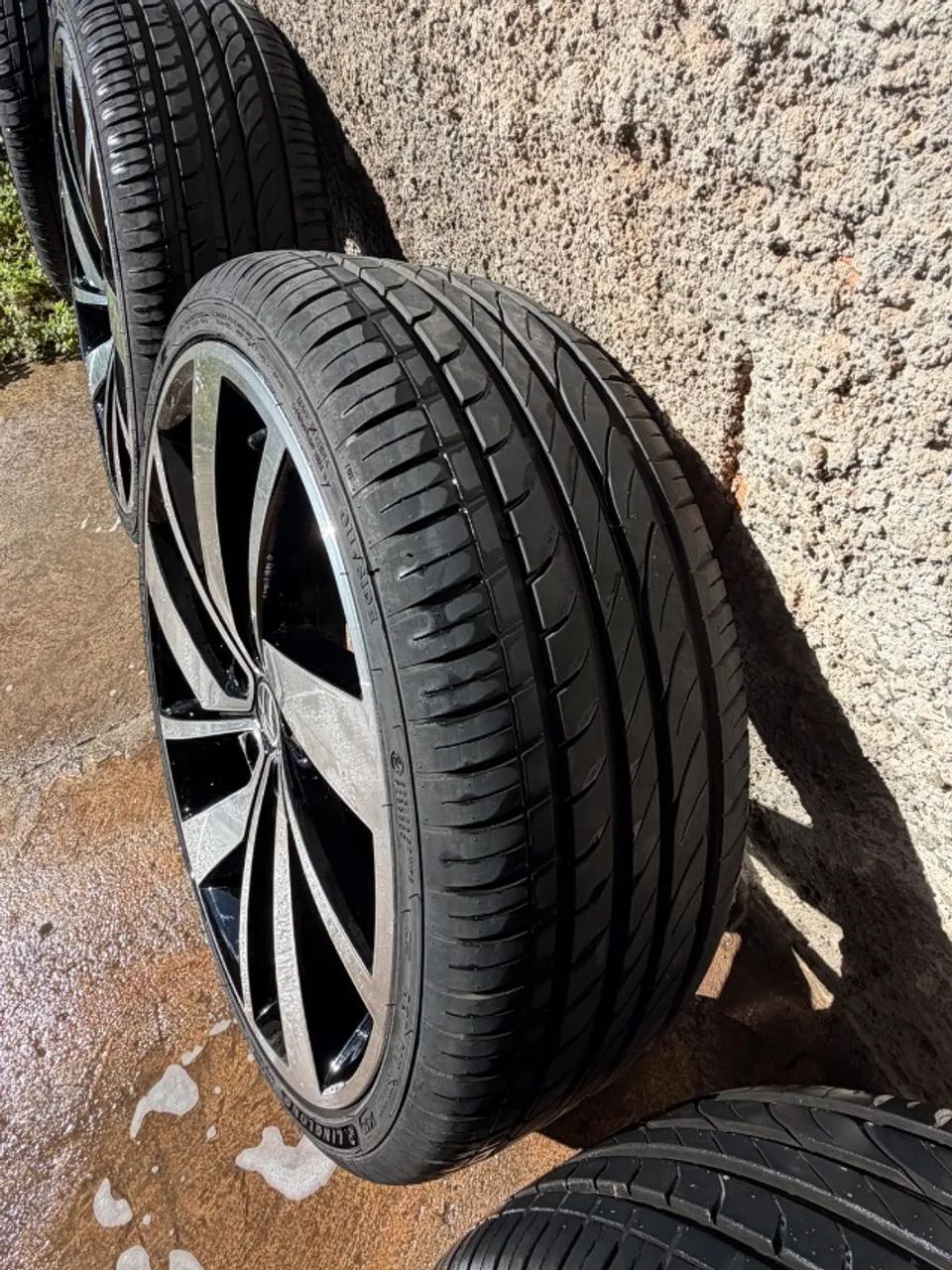 Roda do Jetta gli aro 20 225/30  - Foto 5