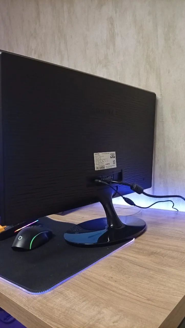 Monitor Samsung UHD 24" - Foto 3