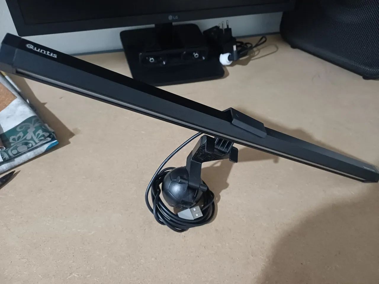 LIGHTBAR QUNTIS