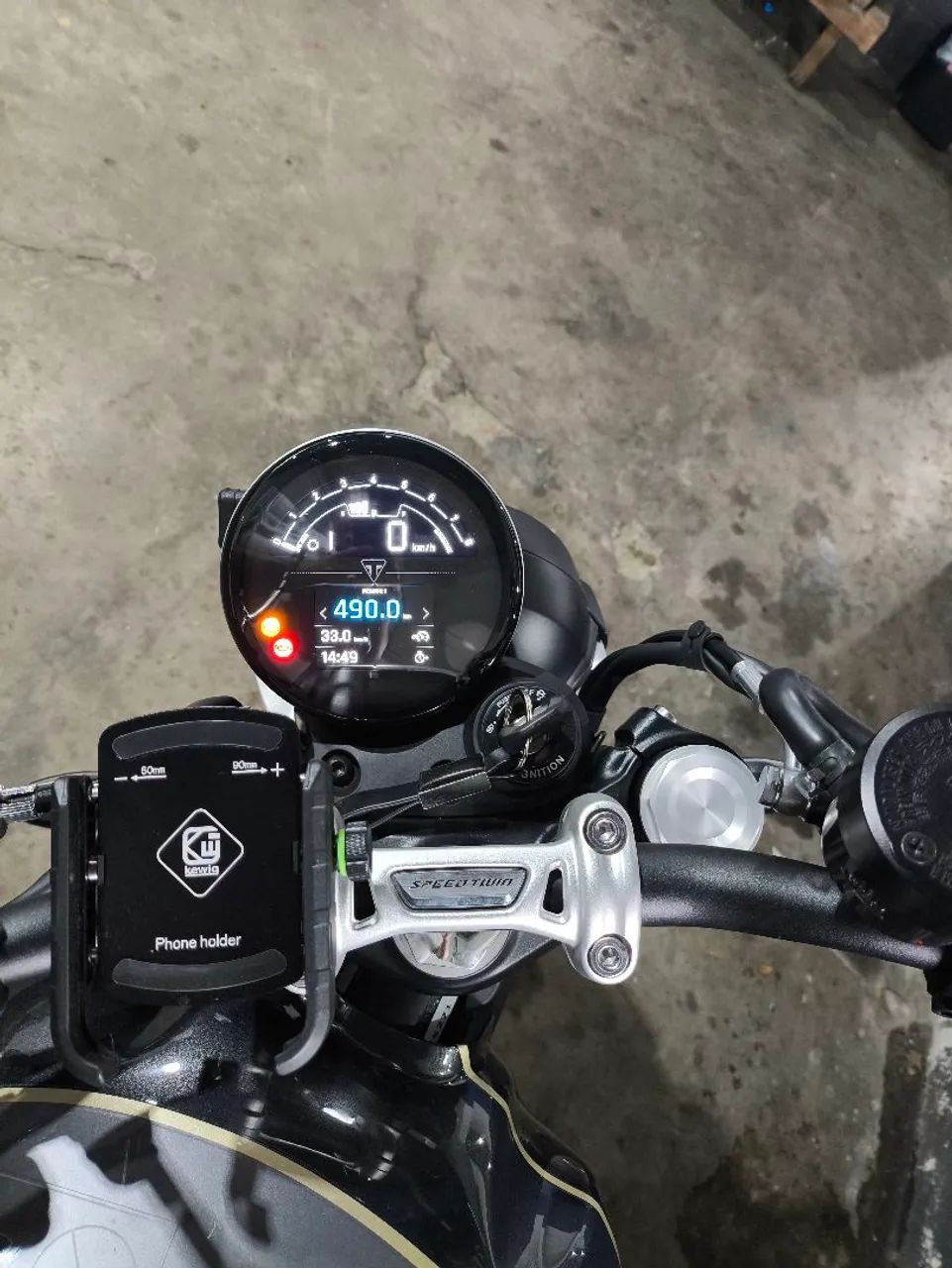 Speed twin 900 - Foto 2