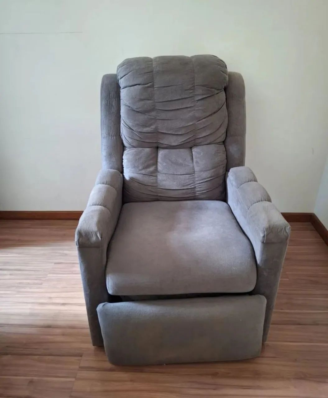   Poltrona reclinável  - Foto 2