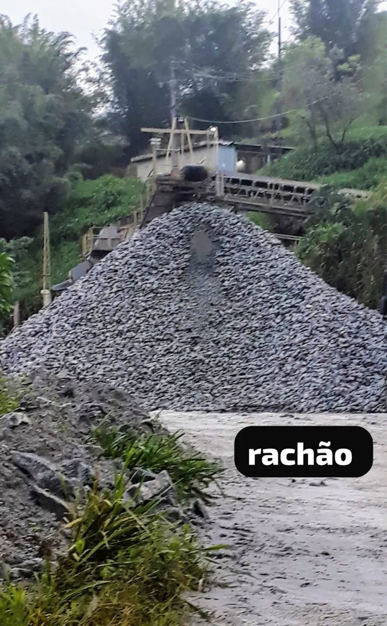 Areia lavada pedra barro pó de pedra bica corrida  - Foto 3