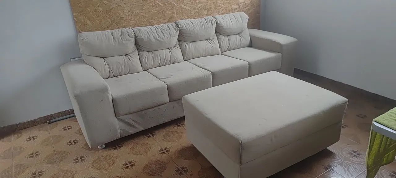 Sofa 4 lugares + puff  - Foto 3