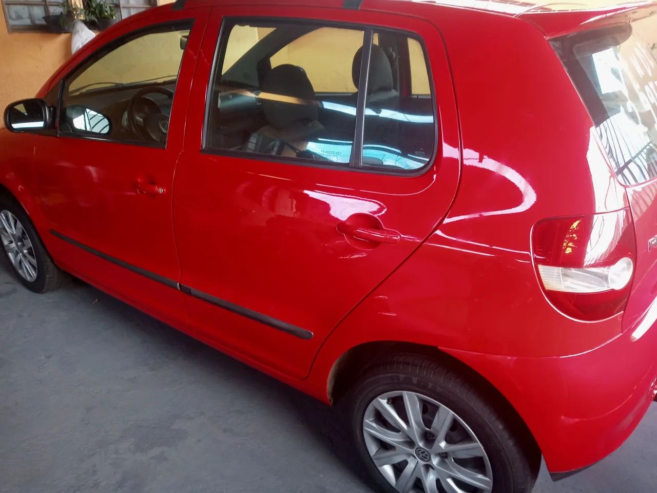 Volkswagen Fox Fox Plus 1.0Mi/ 1.0Mi Total Flex 8V 4p 2009