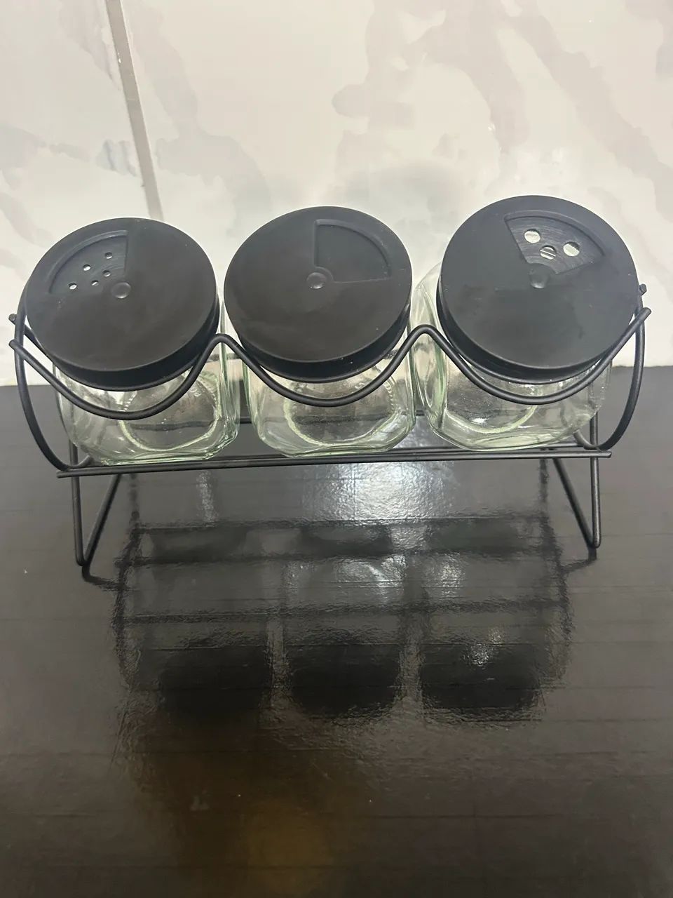 Porta tempero com 3 potes de vidro 