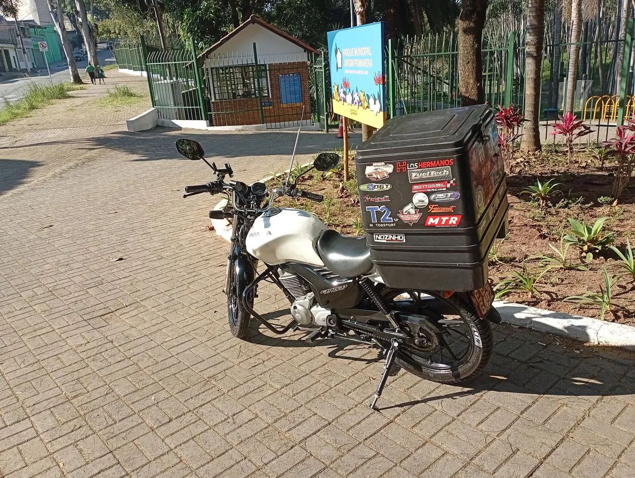 Honda Cg Cargo 2010 impecável 