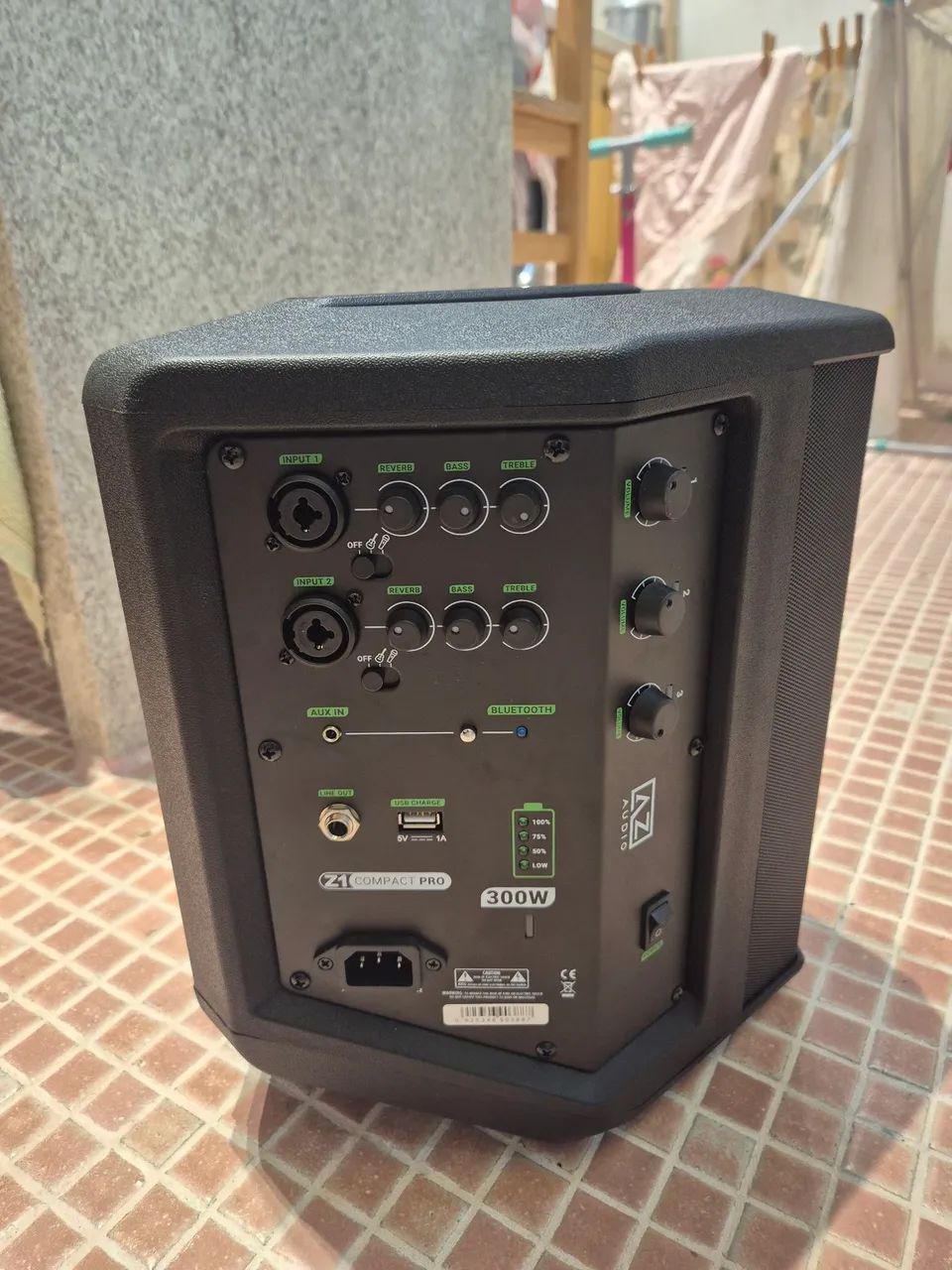 Kit Caixa de Som Ativa Profissional Z1 Compact Pro - Aparelhos de