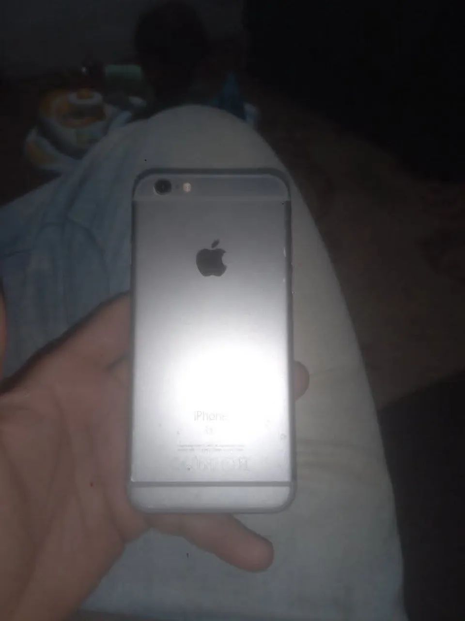 Vendo iPhone 6s está trincado  - Foto 2