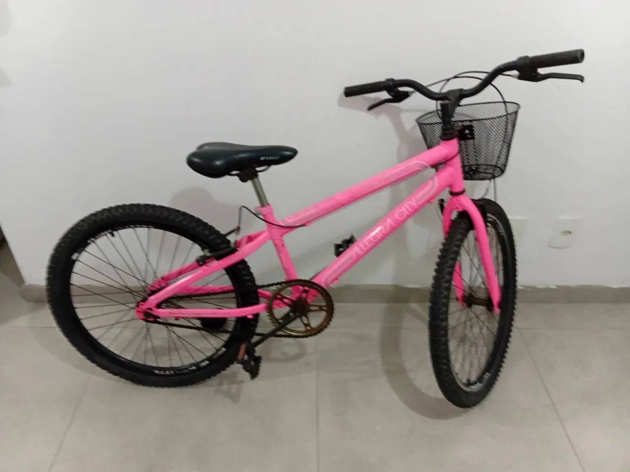 Bicicleta juvenil aro 24 ACEITO TROCA  - Foto 2