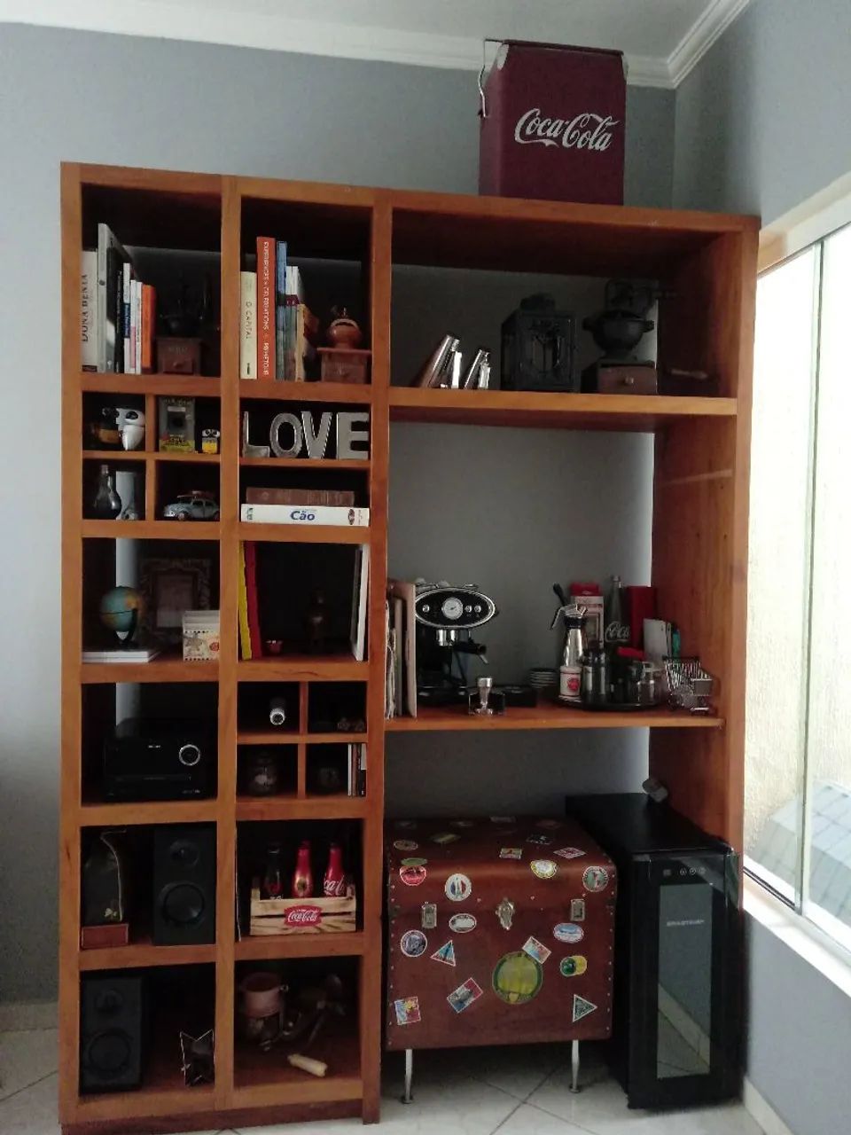 Móvel com Nichos em Peroba Rosa - Foto 2