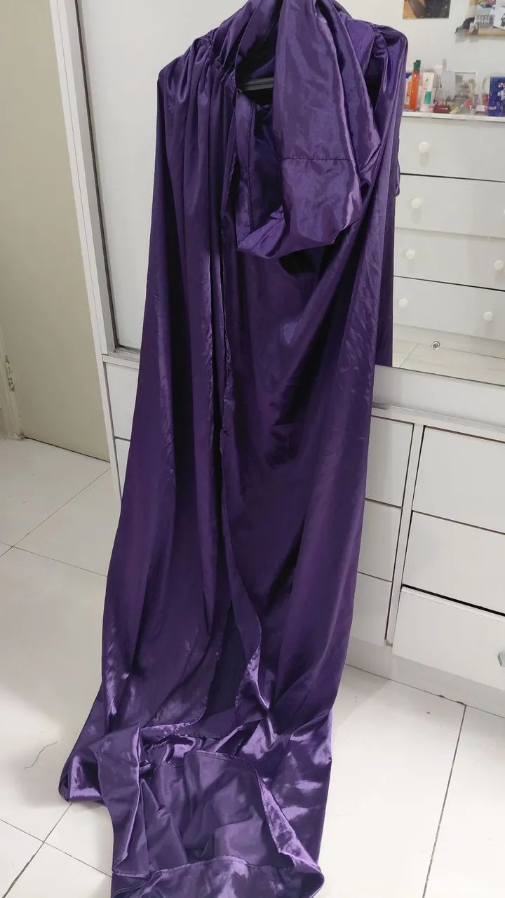 Capa roxa fantasia