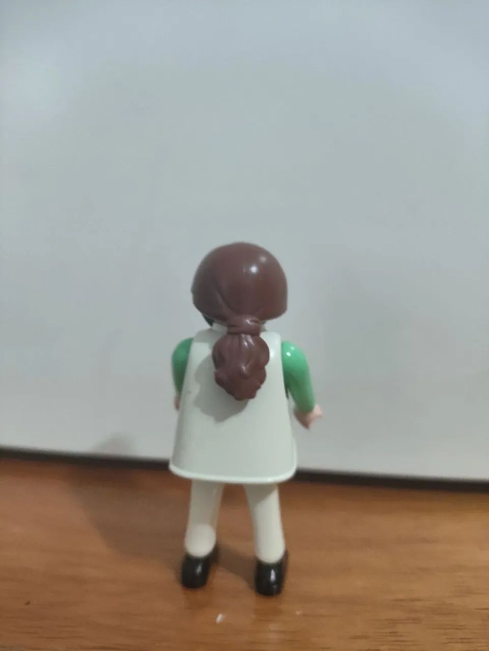 Miniatura boneca Playmobil veterinária com estetoscópio  - Foto 2