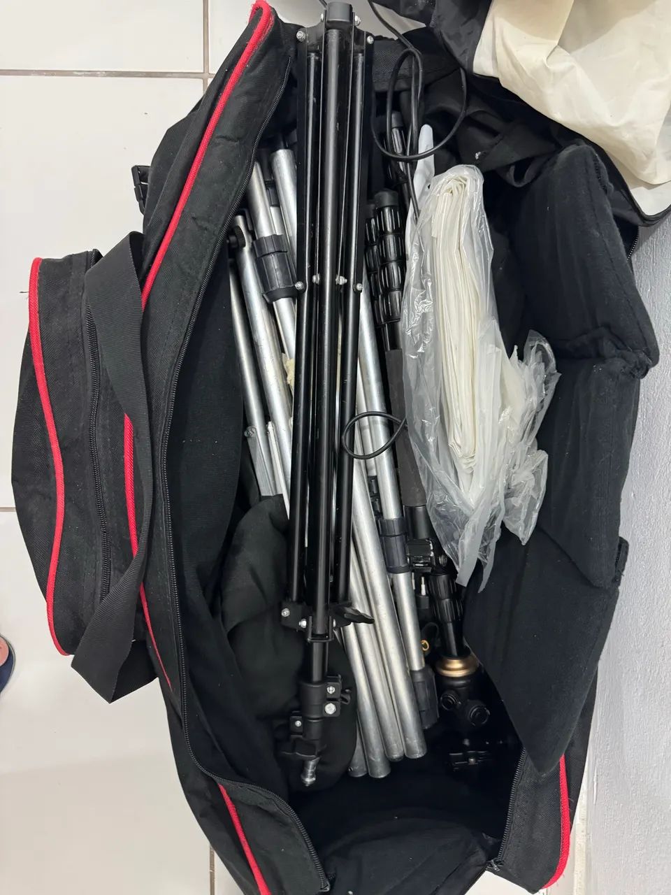 Bolsa + tripés + kit iluminação  - Foto 3