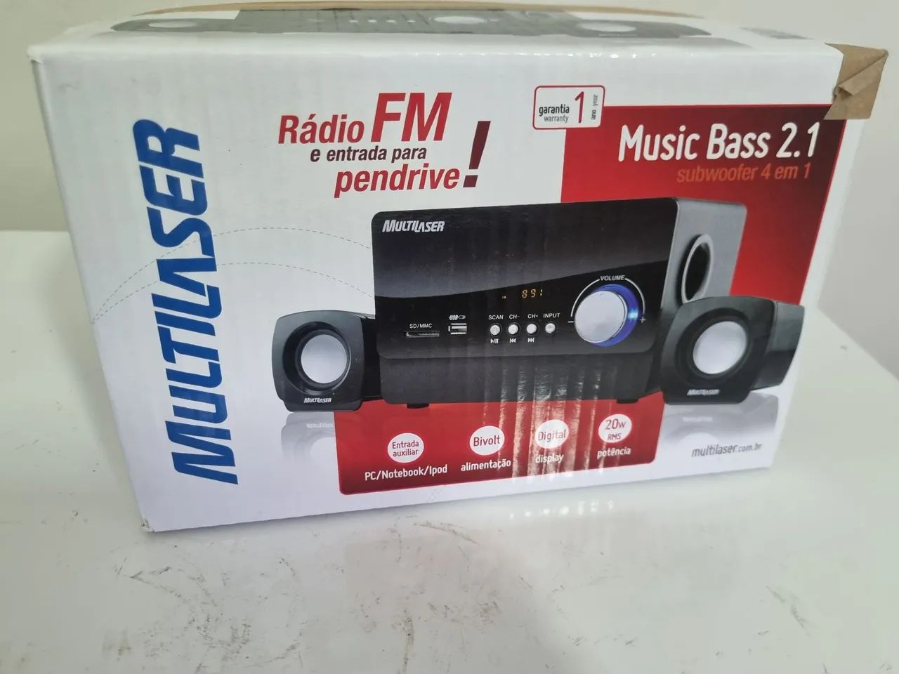 Caixa de som com subwoofer nova