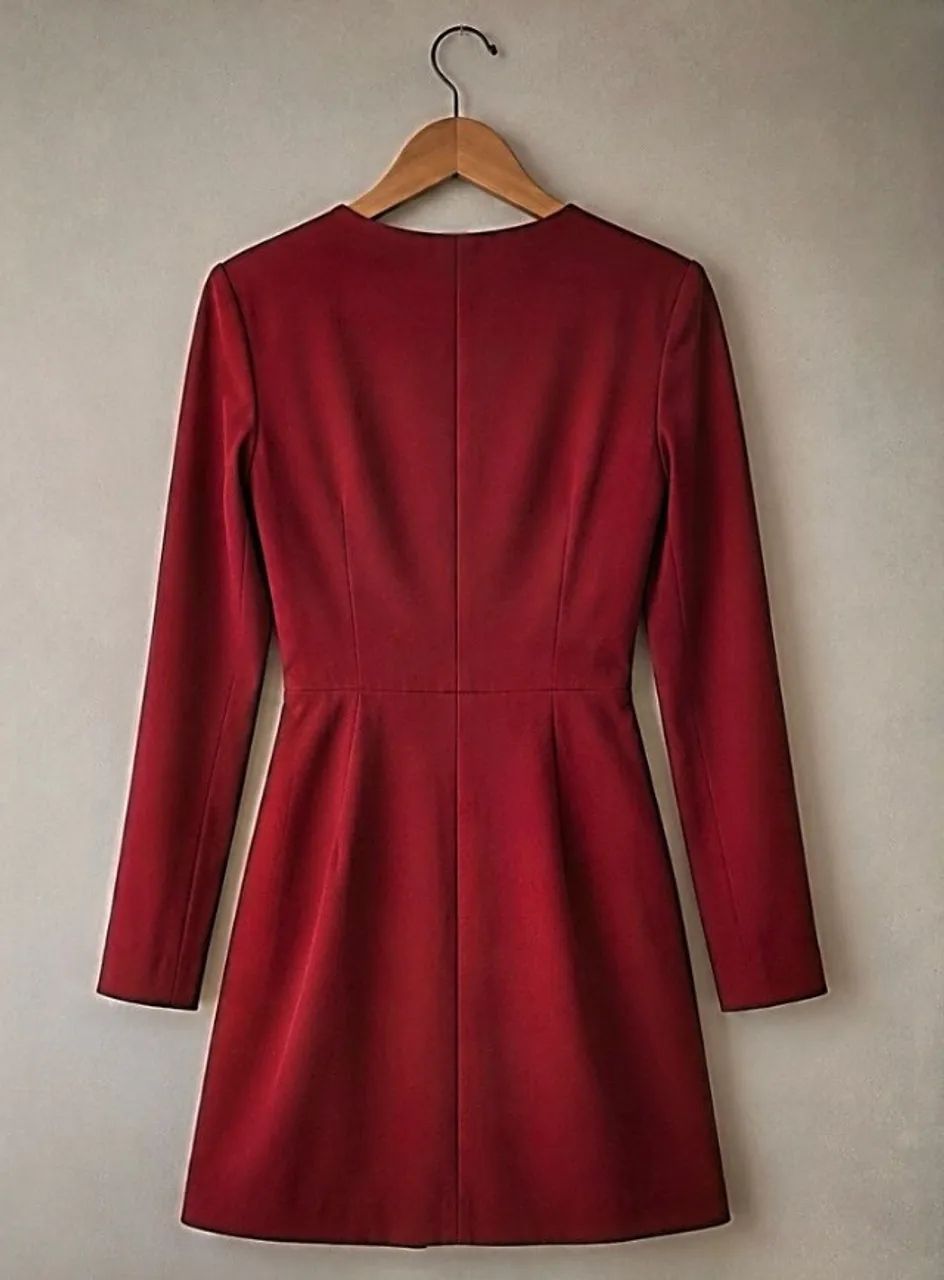 Vestido Animale Vermelho Cereja Acetinado - Tam P  - Foto 3