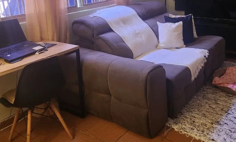 Sofá Retrátil, encosto reclinável, bipartido, veludo suede, cinza (Excelente Densidade e E - Foto 3