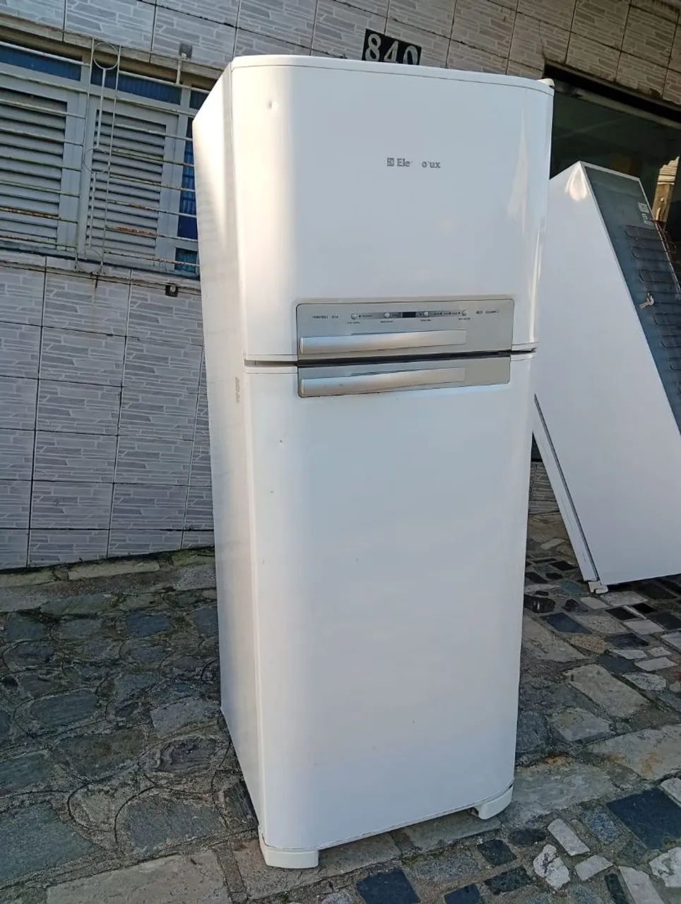 Geladeira eletrolux duplex fros free 
