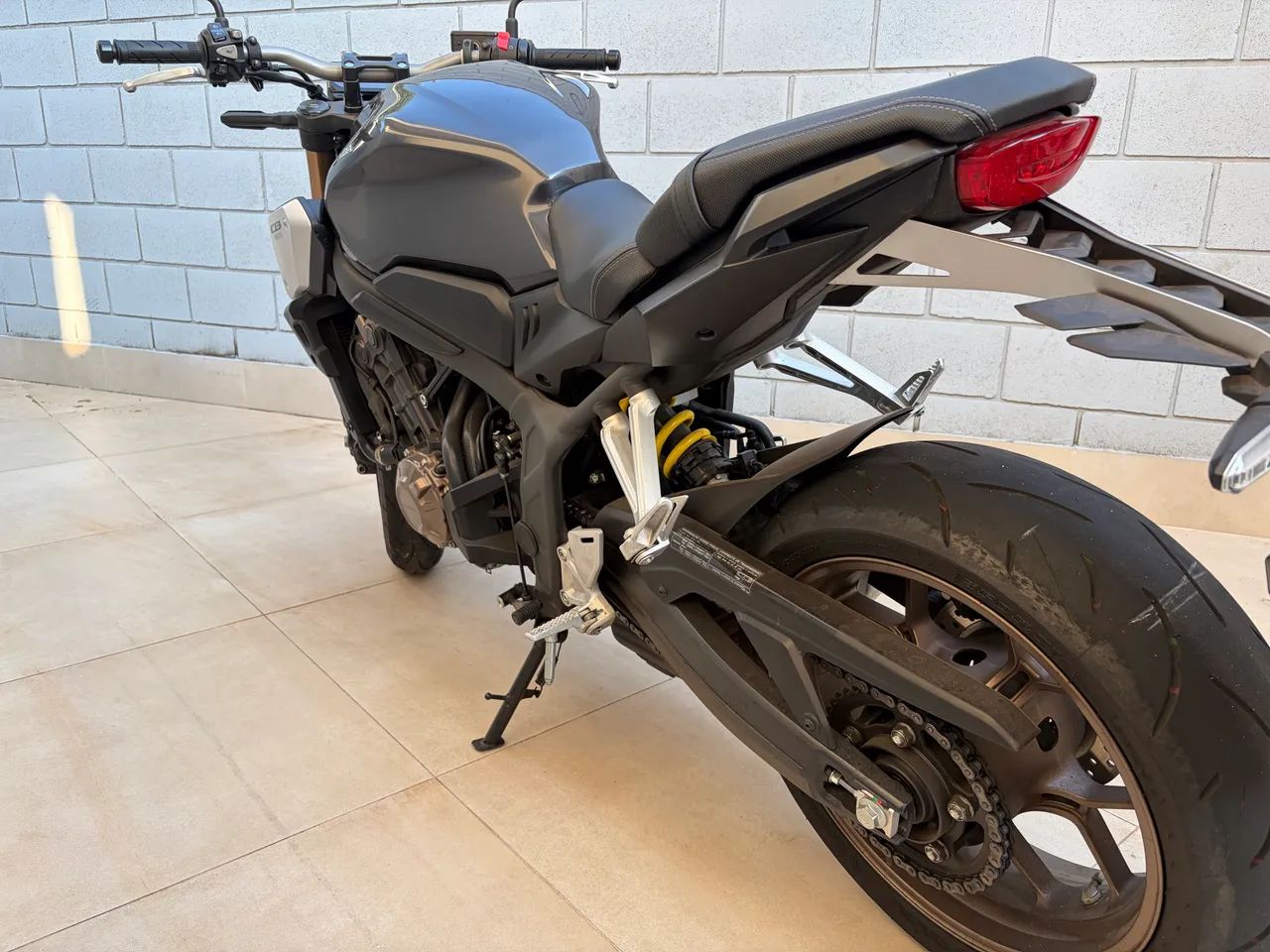 Cb 650R - Foto 3