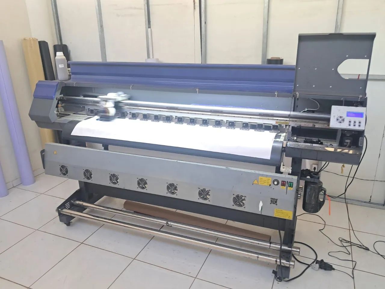 Plotter de impressão Skycolor 160cm sem cabeça modelo SC-6160-S 220V