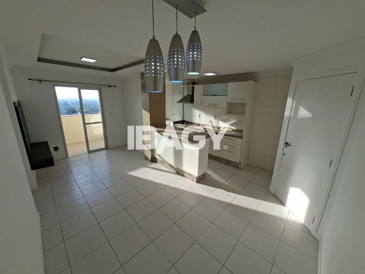 Excelente Apartamento 3 dormitório(s) em Barreiros - São José - Foto 2