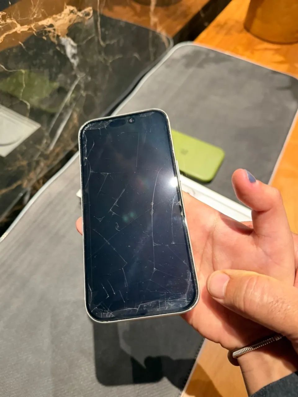 Iphone 17 Pro - Prata 256 GB - Foto 4