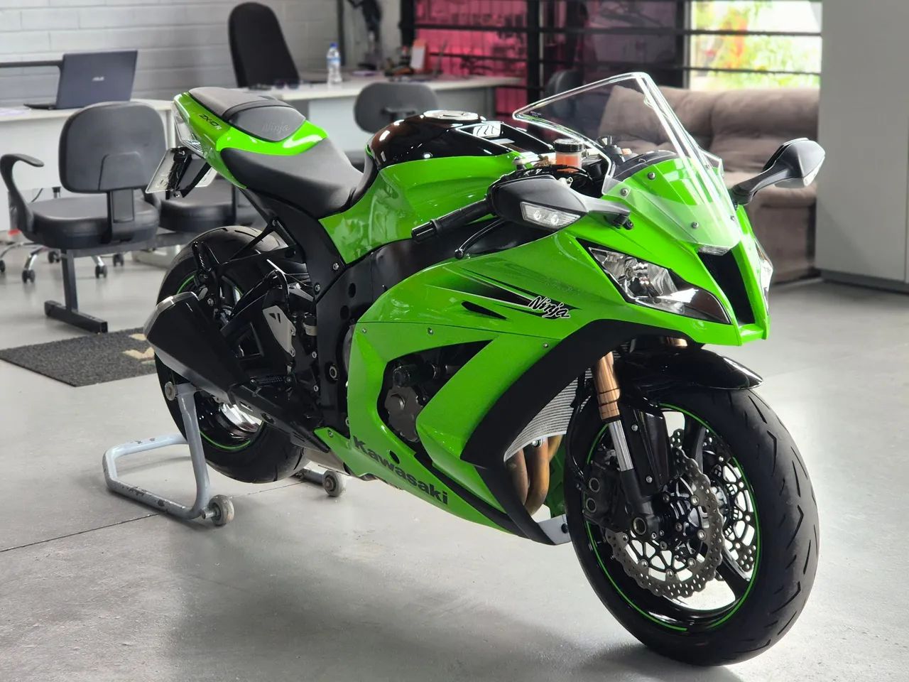 Kawasaki Zx-10/ Zx-10r 1000cc 2011 - 1470328768 | OLX