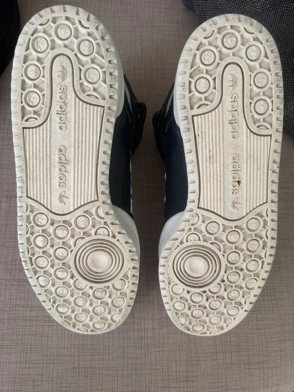 Tênis adidas marinho 39 cano médio - Foto 5