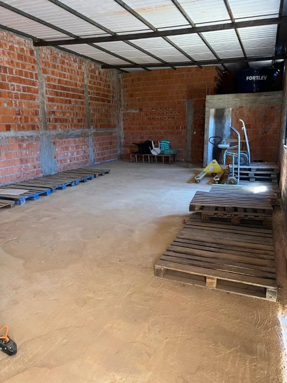 VENDO IMOVEL COM 650MTS DE LOTE E 120MTS DE AREA CONSTRUIDA - Foto 4