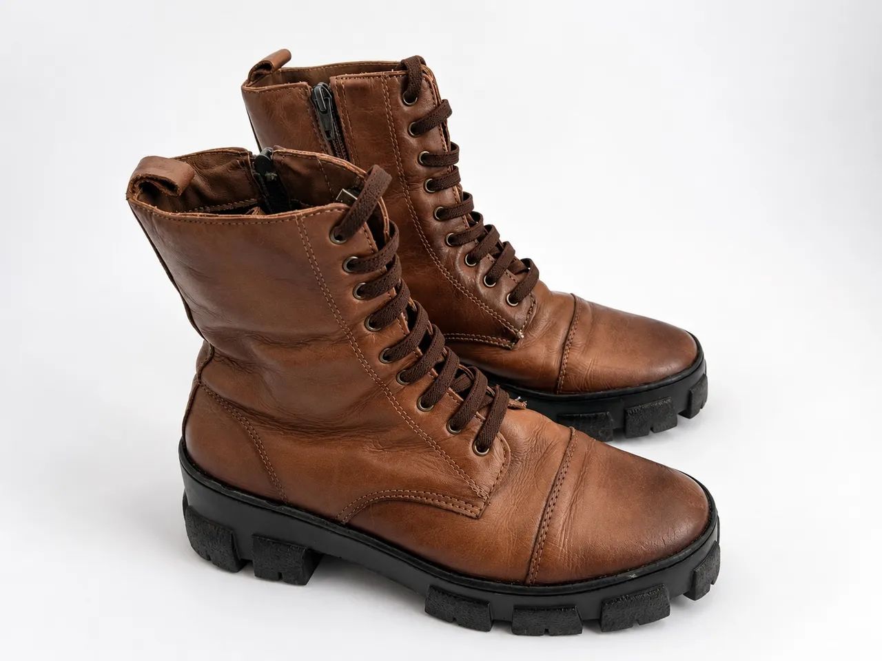 Bota Coturno Detagle 