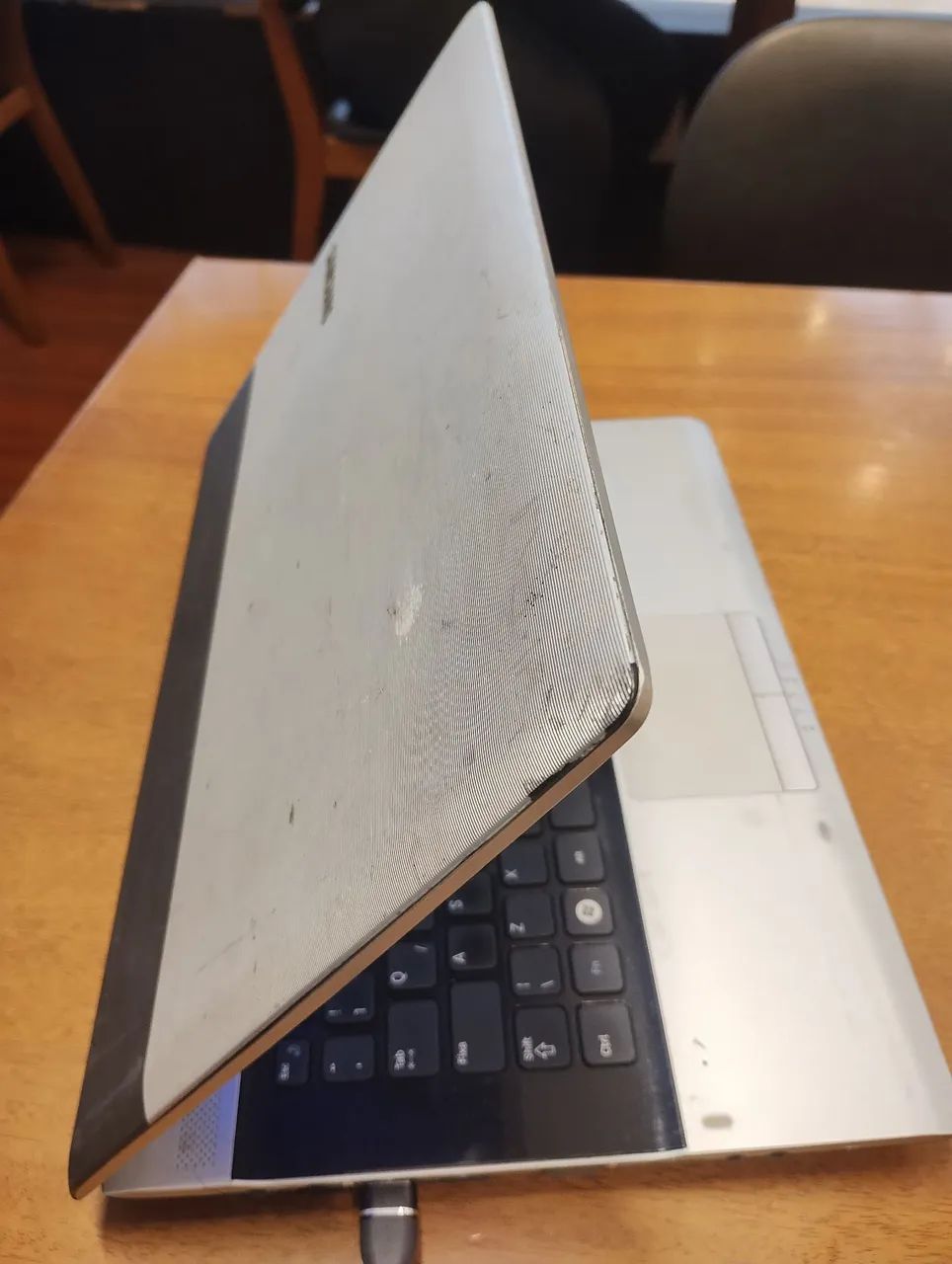 VENDO ESTE NOTEBOOK DA SAMSUNG COMPLETO TUDO FUNCIONANDO SÓ 499,00  - Foto 2