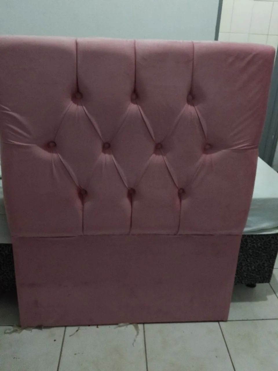 Cabeceira de solteiro rosa