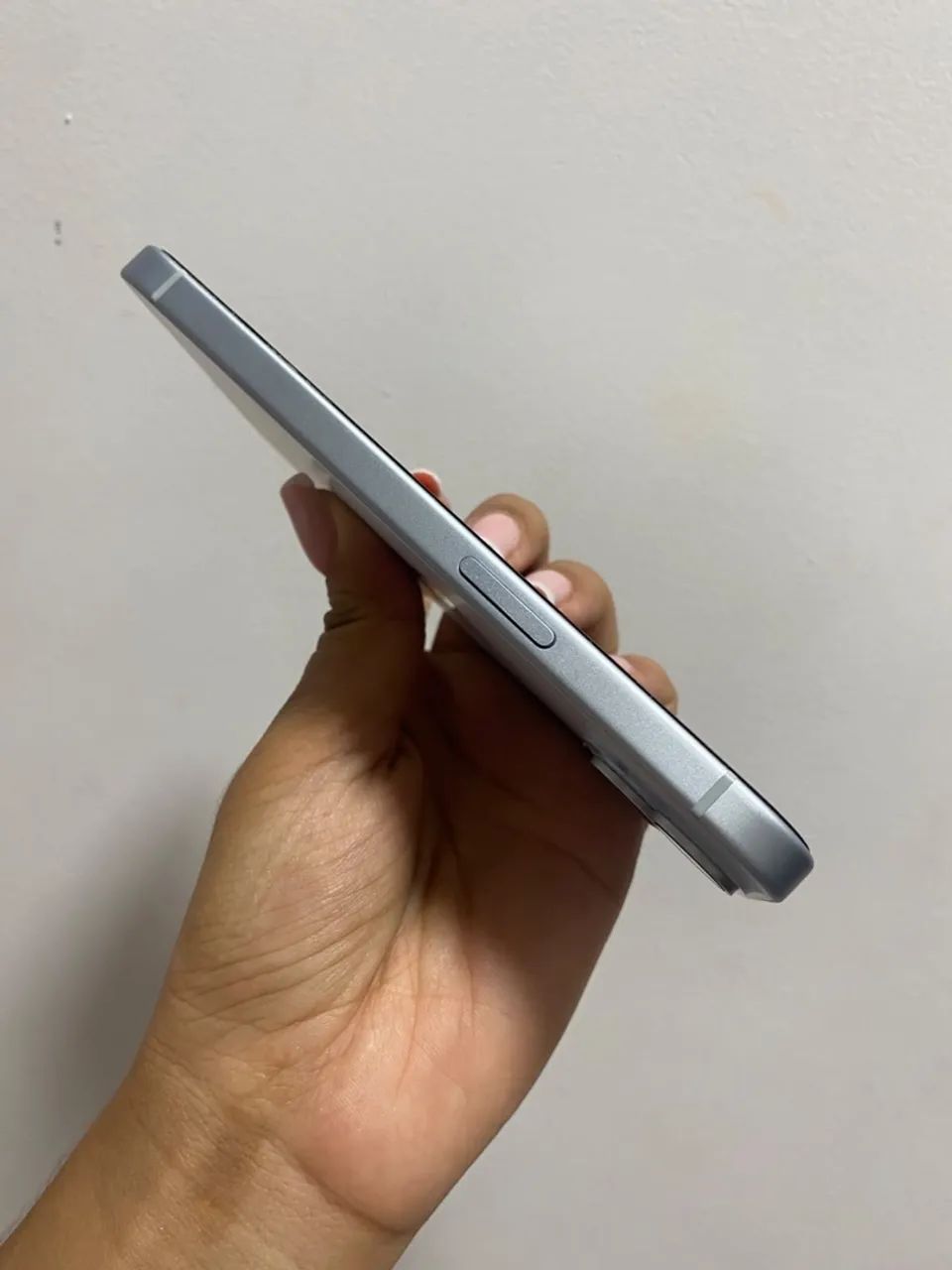 iPhone 1 ano de uso , sem avarias  - Foto 3