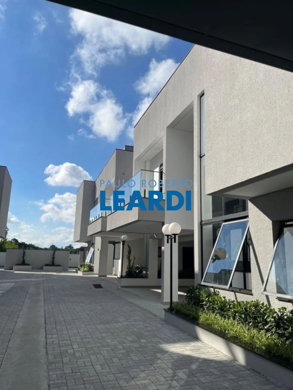 CASA ASSOBRADADA - JARDIM PRUDÊNCIA - SP