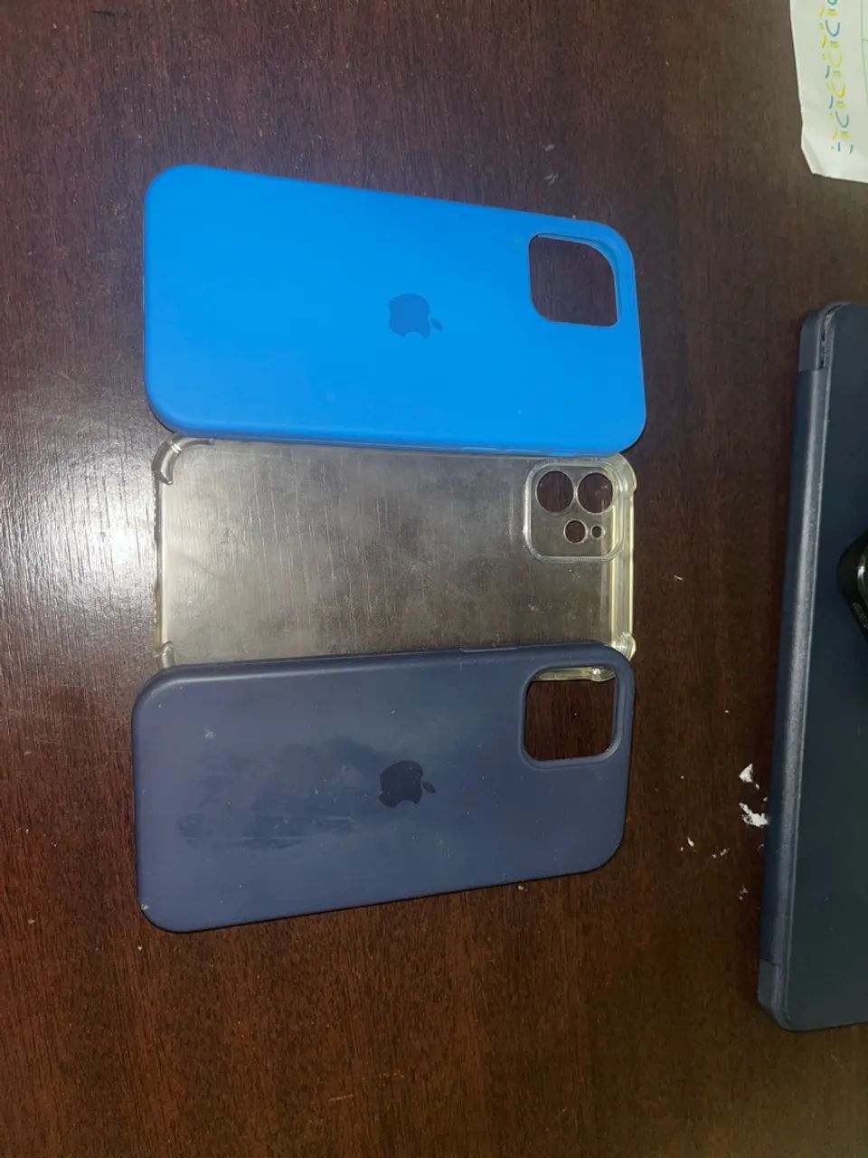 3 capinhas iPhone 12 por 20$ - Foto 2