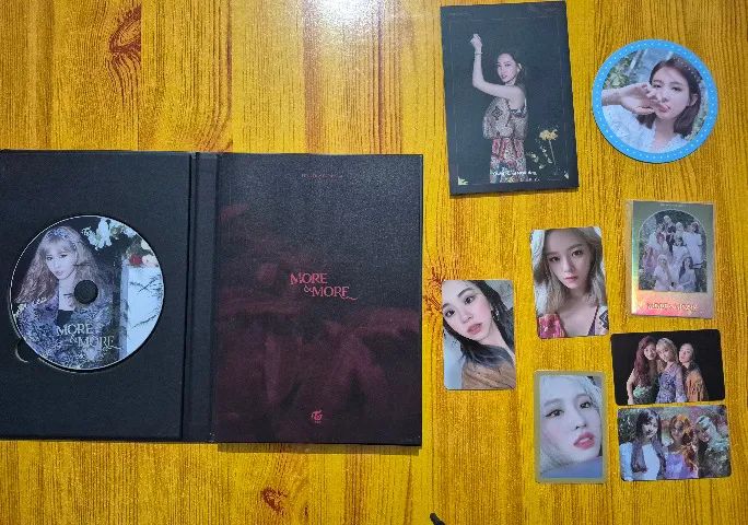 Álbum TWICE - More & More Completo c/ Photocards - CDs, DVDs etc
