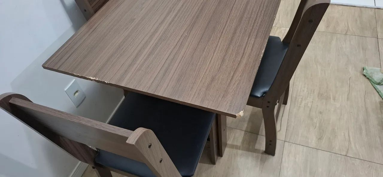 Mesa com 4 cadeiras - Foto 3