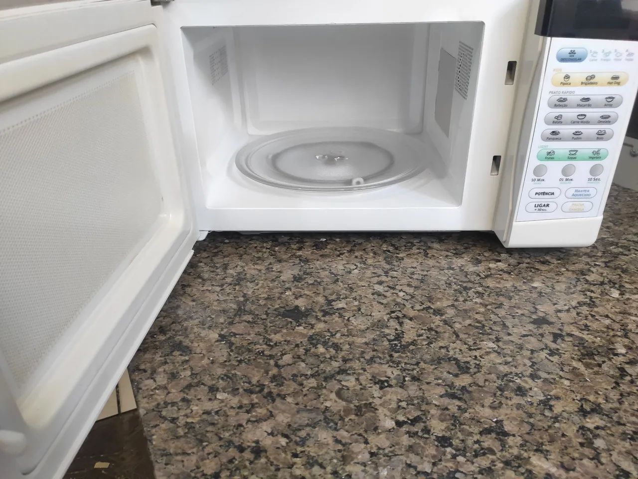 Microondas Eletro lux 23 litros, com garantia de 3 meses. - Foto 4