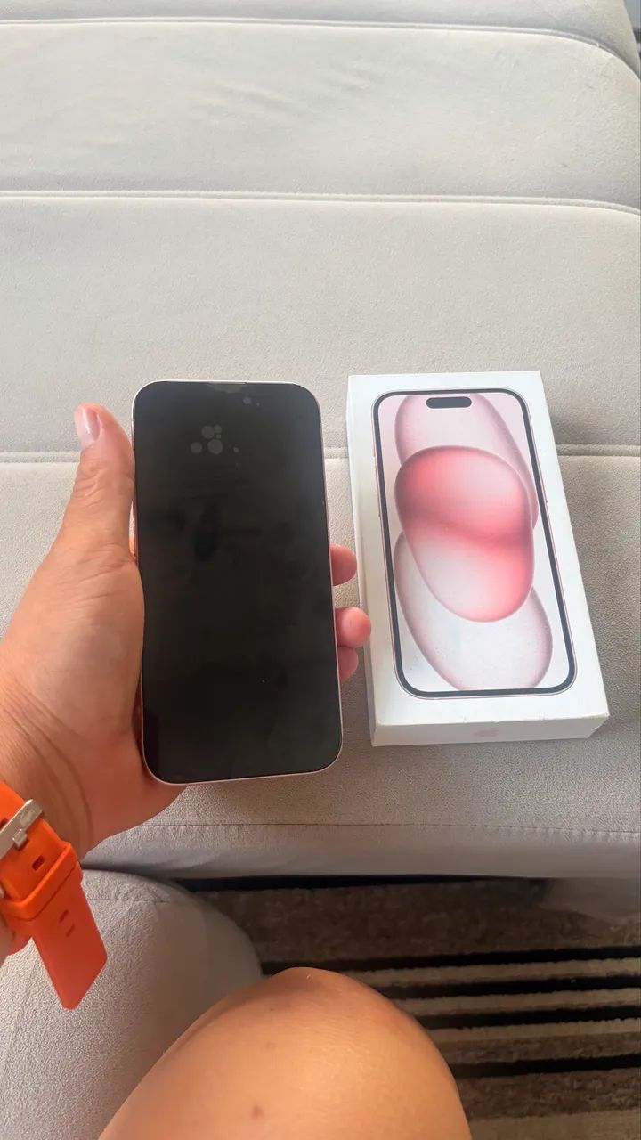 iPhone 15