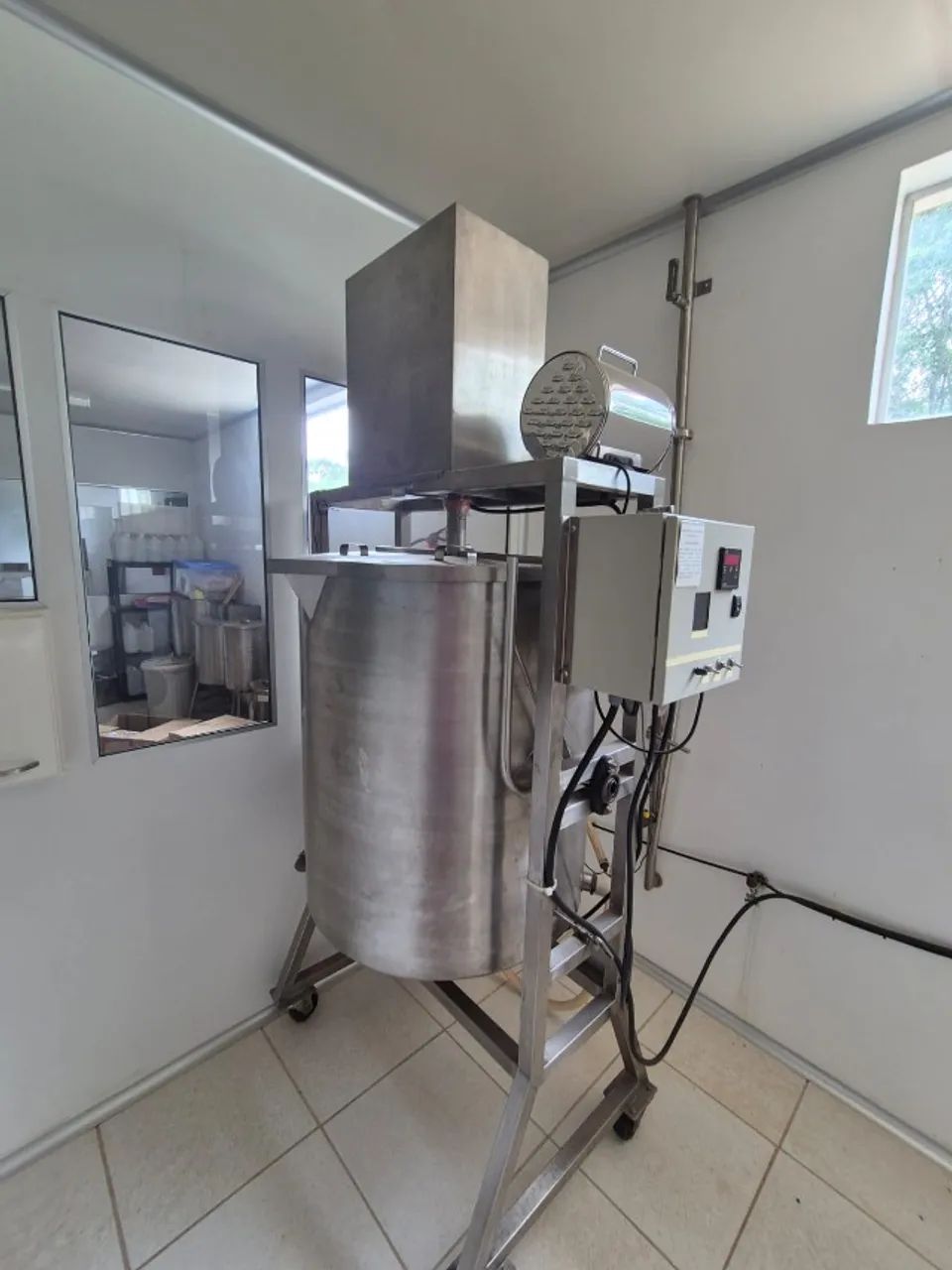 TANQUE MISTURADOR / REATOR EM INOX - INDUSTRIAL