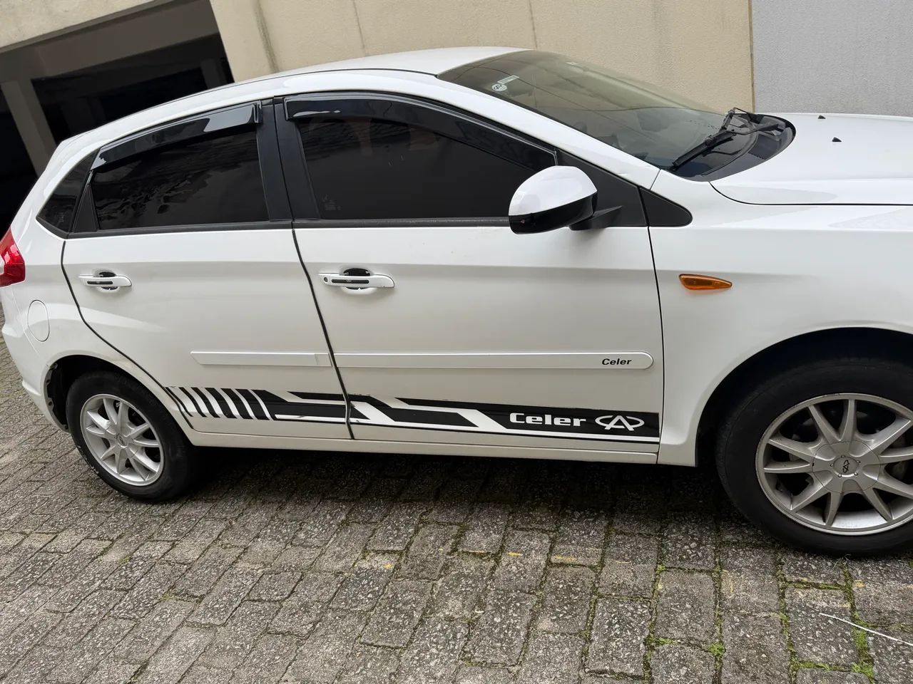 Chery Celer Hatch 1.5 16V Flex 5P 2015 - Foto 5