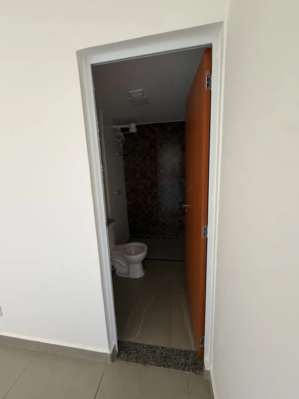 ALUGA-SE APARTAMENTO EM LUZIÂNIA!  ? - Foto 5