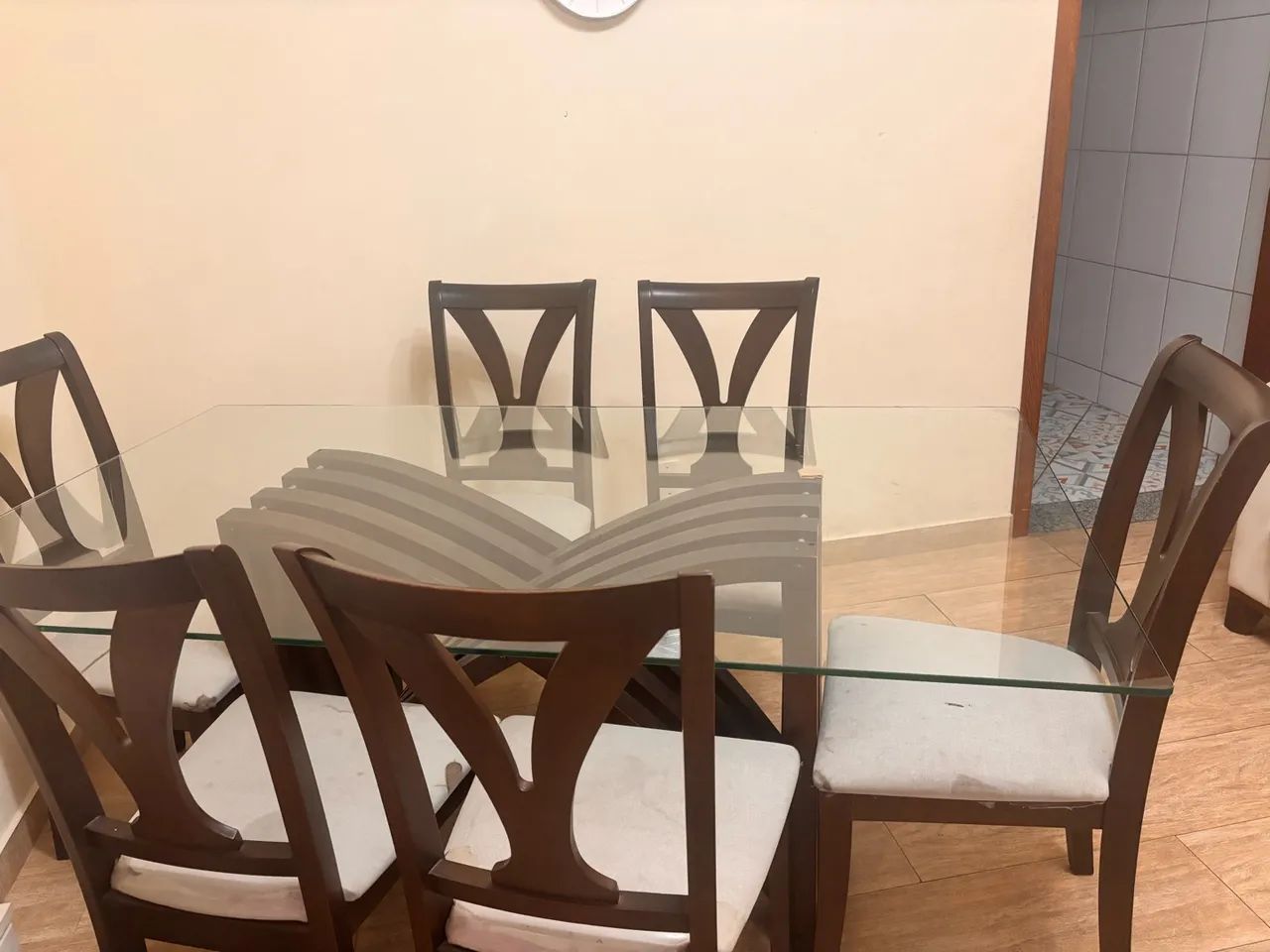 Mesa de 6 cadeiras  - Foto 2
