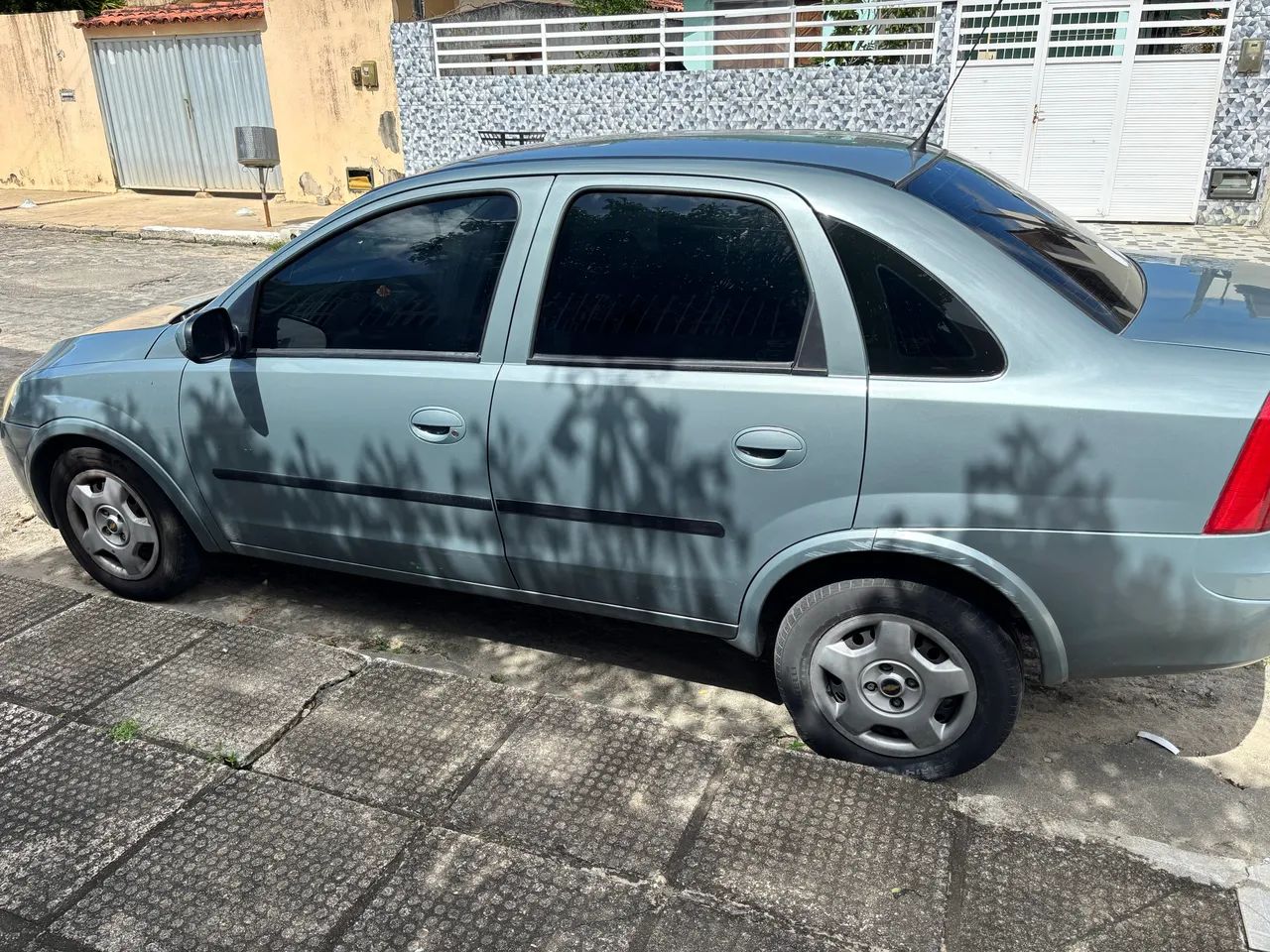 Chevrolet Corsa Sedan 1.0 MPFI 8V 71cv 4P 2003