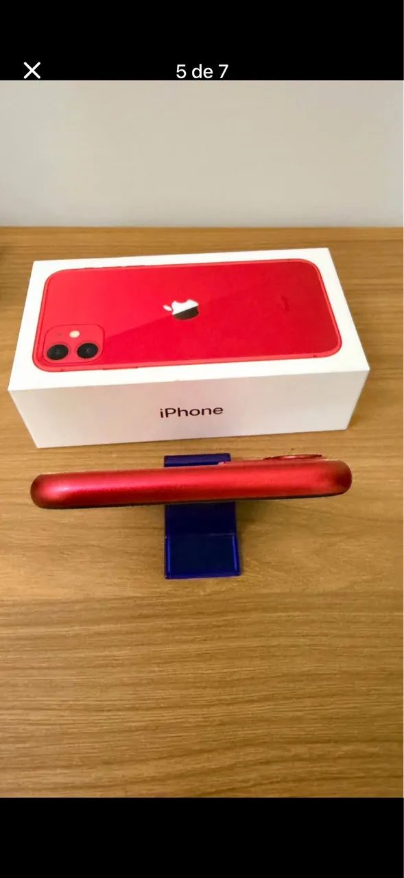 IPhone 11 Red - 128GB - Foto 4