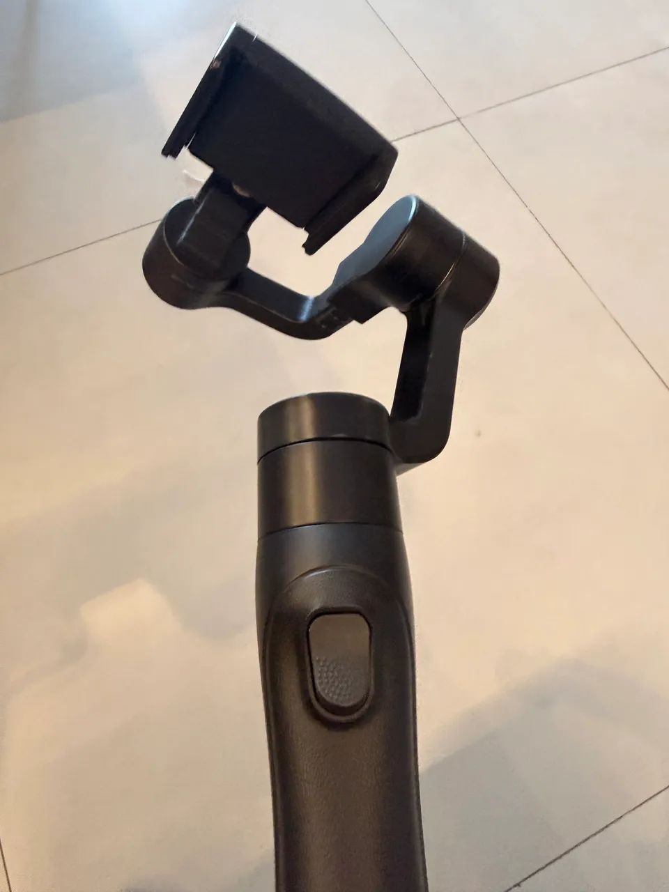 Estabilizador Celular Gimbal FeiyuTech Vimble 2S (3 Eixos) - Foto 3