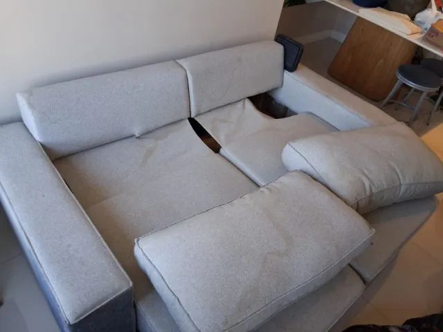 Vendo Sofá 2 lugares - Retrátil - Foto 3