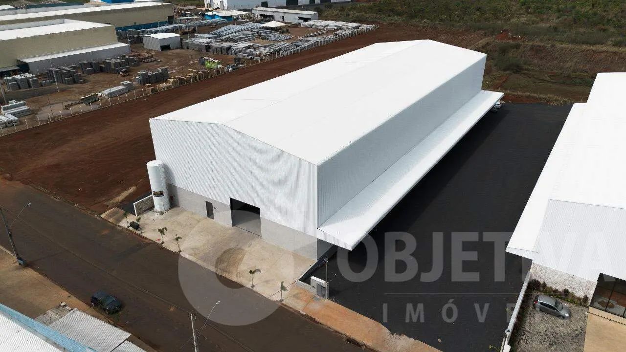 Excelente galpão disponível para locação no Centro Empresarial Leste III - Foto 2